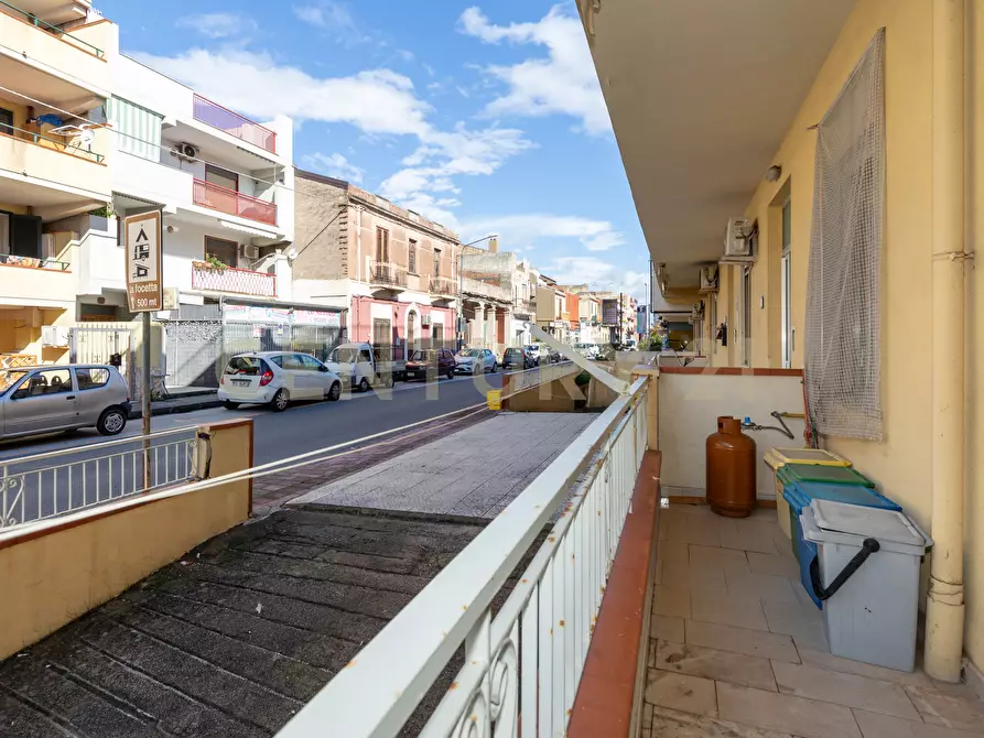 Immagine 24 di Trilocale in vendita  in Via Consolare Valeria 9797 a Sant'alessio Siculo