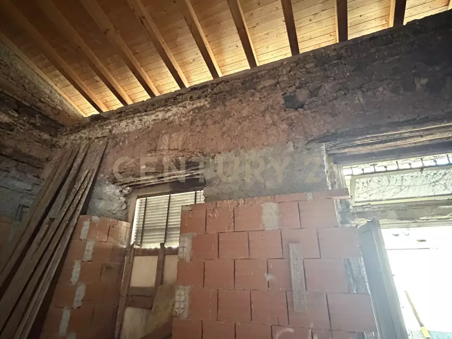 Immagine 34 di Rustico / casale in vendita  in Via Carlo Forlanini 49 a Catania