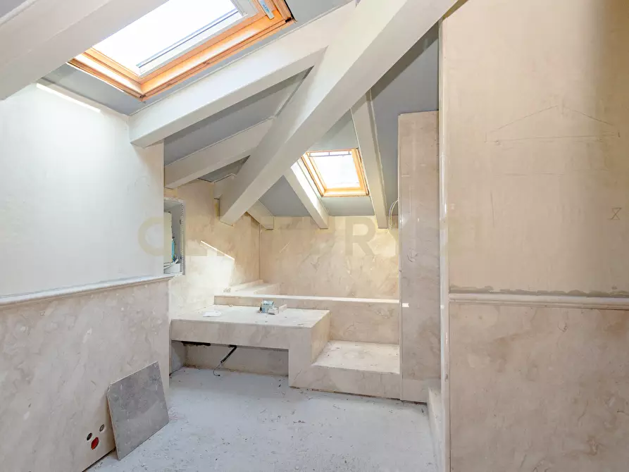 Immagine 28 di Villa in vendita  in Via Casalrosato 19 a Valverde