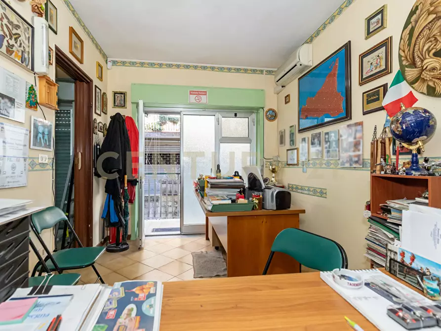 Immagine 26 di Locale commerciale in vendita  in Via Antonio Gramsci 3434 a Fiumefreddo Di Sicilia