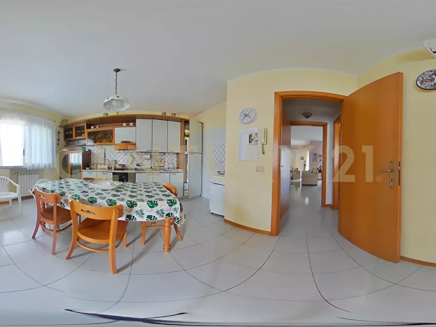 Immagine 49 di Pentalocale in vendita  in Via Nino Martoglio 13 a Valverde