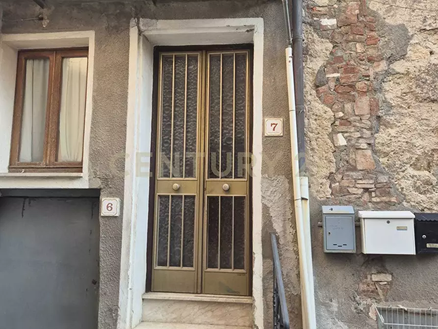 Immagine 10 di Trilocale in vendita  in Piazza Porta Conti 7 a Civitella Paganico