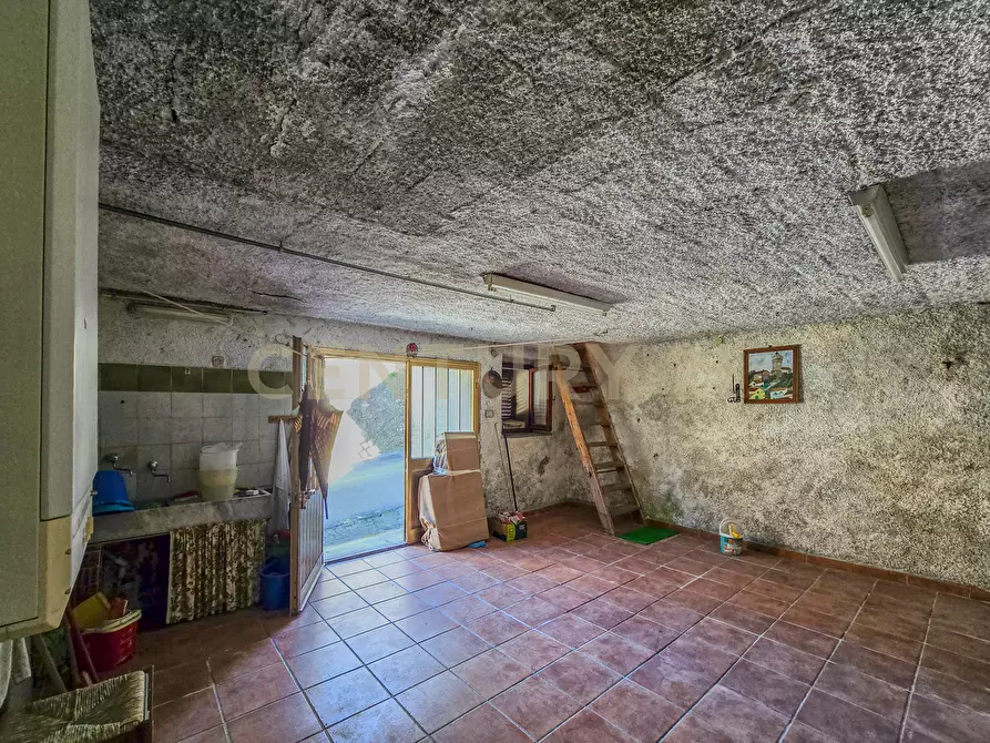 Immagine 29 di Casa bifamiliare in vendita  in Via San Michele a Roccastrada