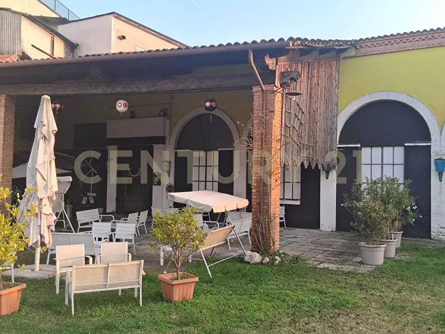 Immagine 11 di Locale commerciale in vendita  in Via Villafontana 138 a Oppeano