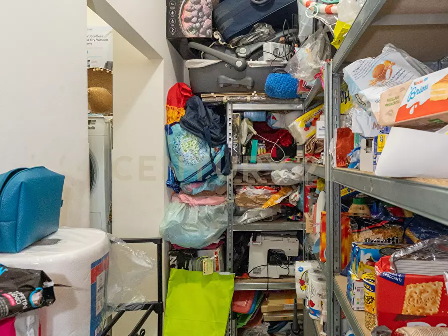 Immagine 24 di Pentalocale in vendita  in Via Cesare Battisti 34 a Belpasso