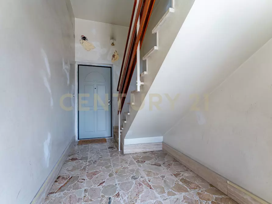 Immagine 3 di Casa semindipendente in vendita  in Via Duca degli Abruzzi 105 a San Giovanni La Punta