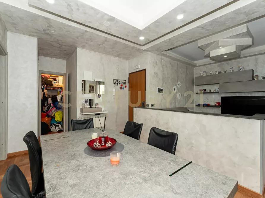 Immagine 5 di Trilocale in vendita  in Via per Aci Bonaccorsi 26 a San Giovanni La Punta