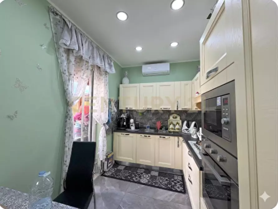Immagine 1 di Bilocale in vendita  in Via Pietro Novelli 10 a Siracusa