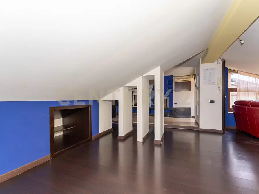 Immagine 28 di Trilocale in vendita  in Via Antonio Gramsci 23 a Gravina Di Catania