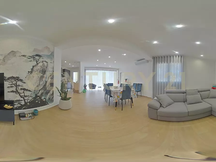 Immagine 68 di Villa in vendita  in Via Palermo 82 a Nicolosi