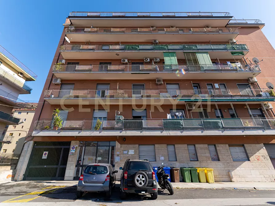 Immagine 1 di Appartamento in vendita  in Via dei Piccioni 9 a Catania