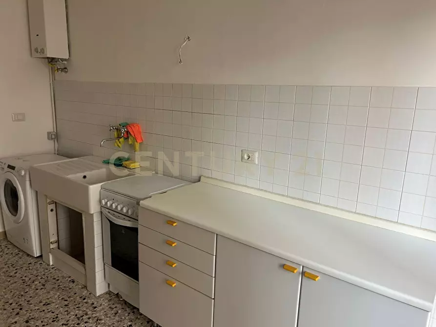 Immagine 16 di Trilocale in vendita  in Via Pier Fortunato Calvi 49 a Verona