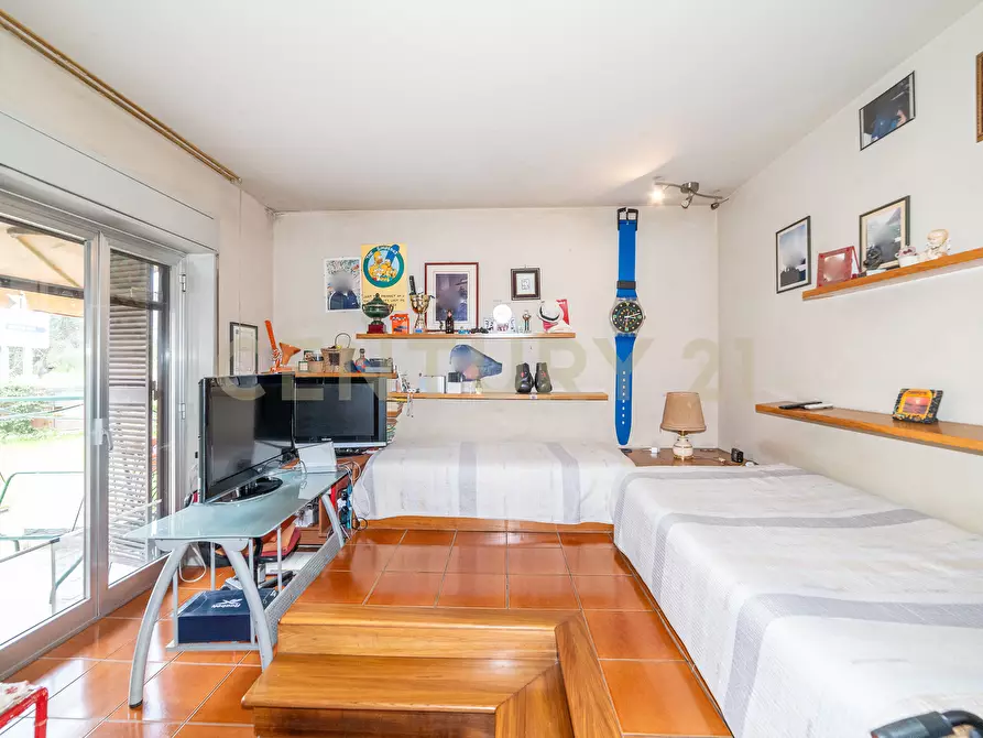 Immagine 13 di Quadrilocale in vendita  in Via Teseo a Catania