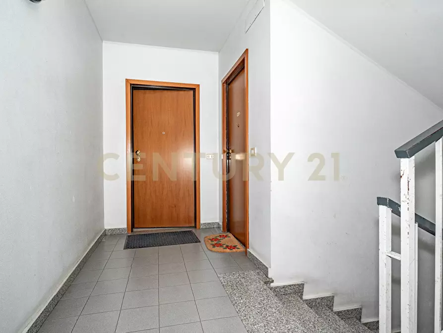 Immagine 3 di Appartamento in vendita  in Via Finocchiari 102 a Aci Catena