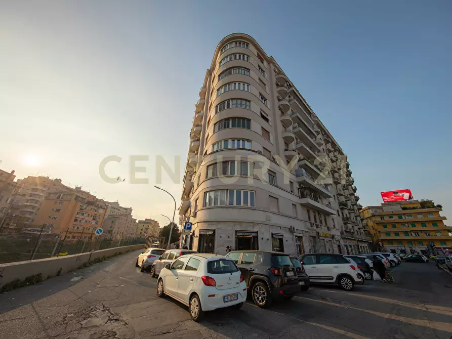 Immagine 32 di Appartamento in vendita  in Piazza di Ponte Lungo 1 a Roma