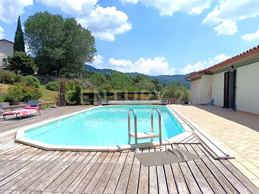 Immagine 41 di Villa in vendita  in Via Case Raspini 2 a Santa Fiora