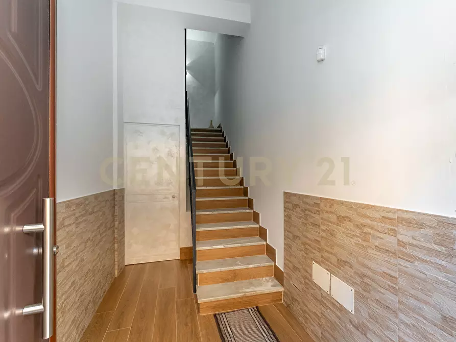 Immagine 5 di Casa indipendente in vendita  in Via Oberdan 7 a Motta Sant'anastasia