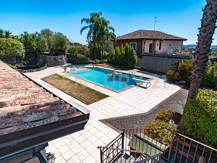 Immagine 7 di Villa in vendita  in Via Fisichelli a San Giovanni La Punta