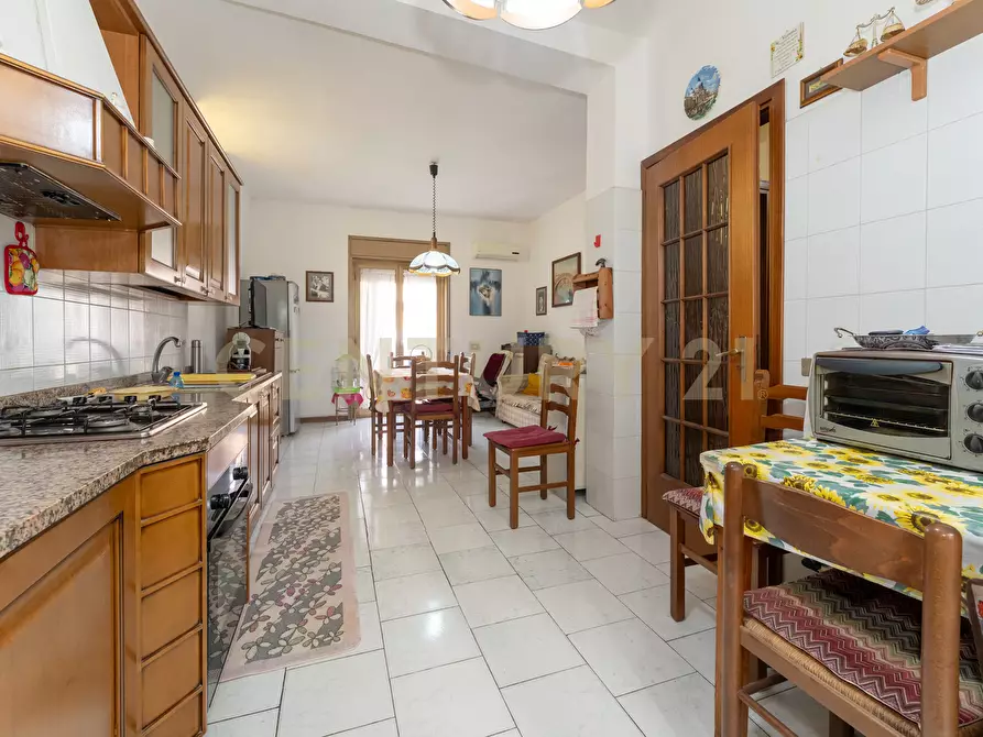 Immagine 22 di Quadrilocale in vendita  in Via Cefalù 16 a Misterbianco