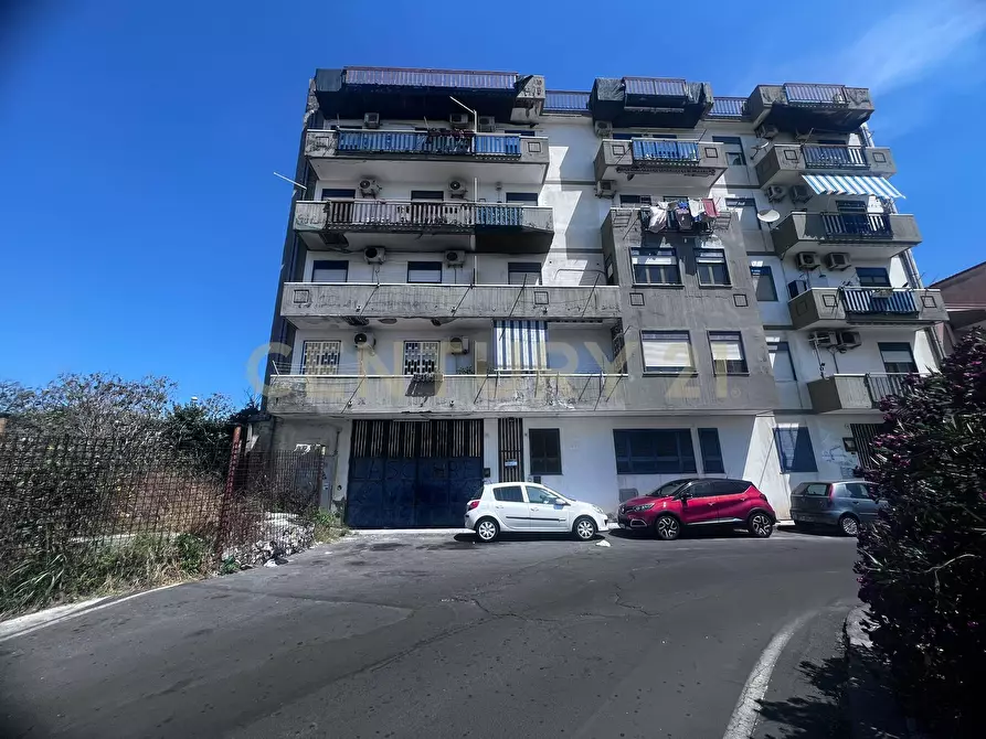 Immagine 1 di Trilocale in vendita  in Via Cefalù 18 a Misterbianco