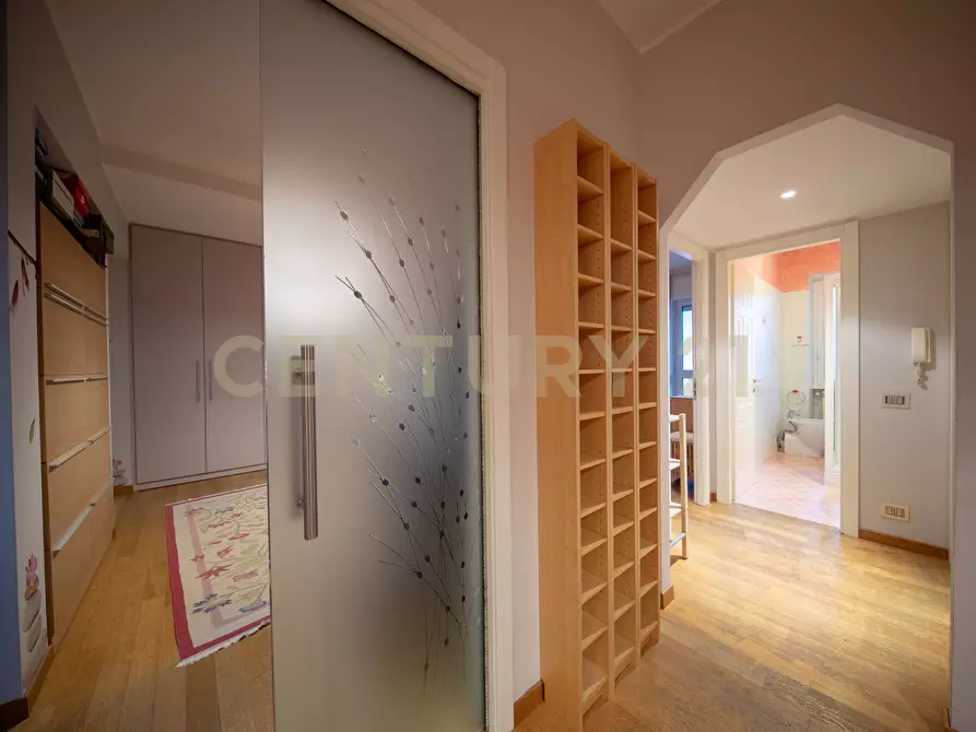 Immagine 35 di Quadrilocale in vendita  in Viale Ippocrate 116 a Roma