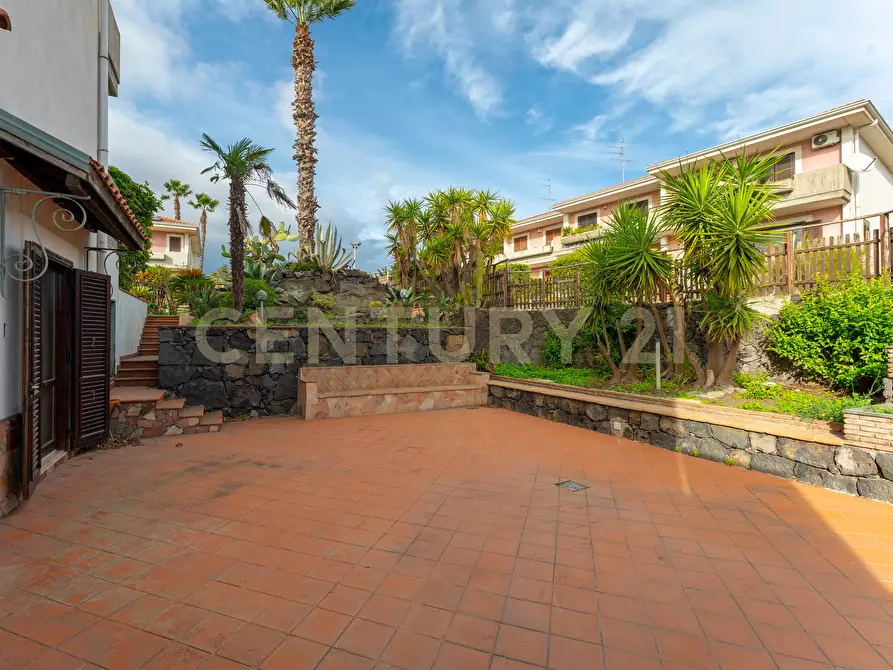 Immagine 3 di Villa in vendita  in Via Porto Marretti 17 a Mascalucia