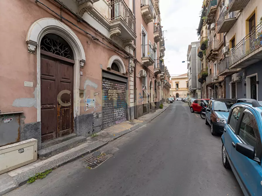 Immagine 7 di Trilocale in vendita  in Via del Vecchio Bastione 29 a Catania
