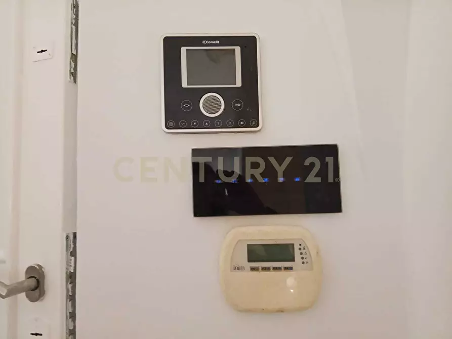 Immagine 29 di Bilocale in vendita  in Via Tezzano 26 a Catania