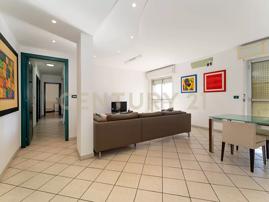 Immagine 10 di Trilocale in vendita  in Via beata giovanna jugan 15 a Catania