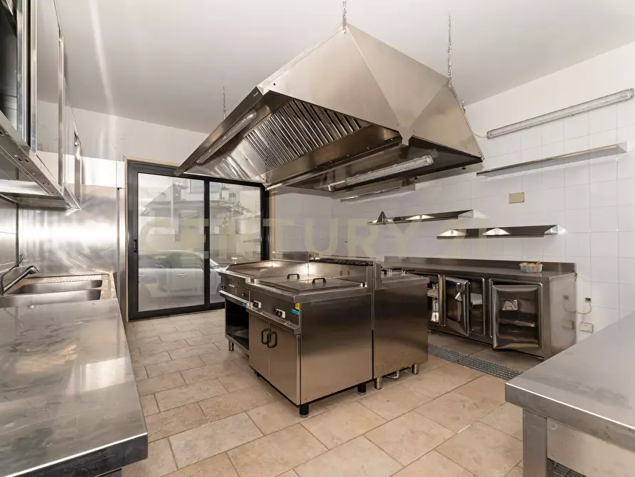 Immagine 134 di Villa in vendita  in Via delle Camelie 20 a Misterbianco