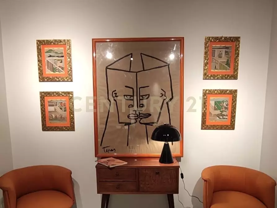 Immagine 9 di Attività commerciale in vendita  in Via Firenze 229/231 a Catania
