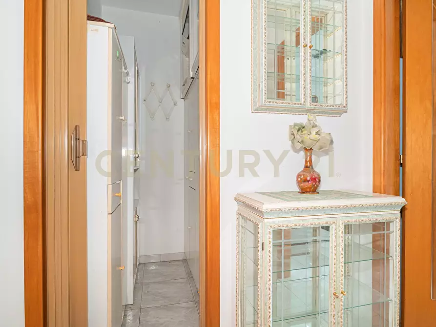 Immagine 12 di Bilocale in vendita  in Via Diana 8 a Fiumefreddo Di Sicilia