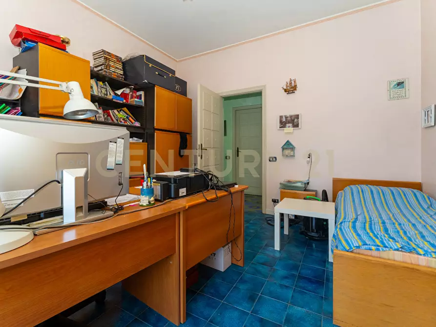 Immagine 21 di Pentalocale in vendita  in Via Madonna delle Lacrime 64 a Catania