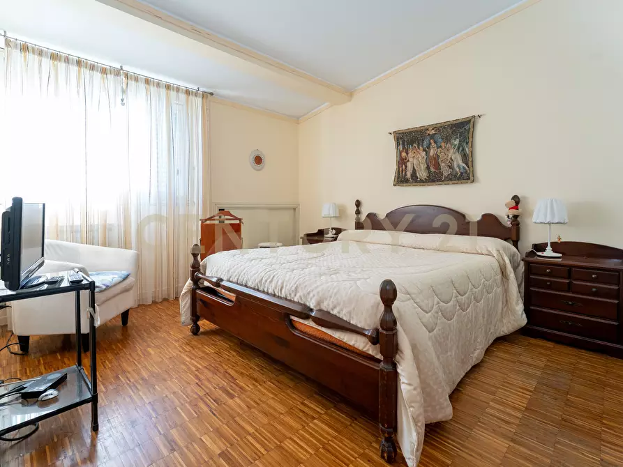 Immagine 40 di Casa semindipendente in vendita  in Via G. Leopardi 1 a Sant'agata Li Battiati