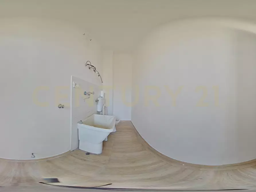 Immagine 40 di Quadrilocale in vendita  in Vico Contrada Cerza 1 a Catania