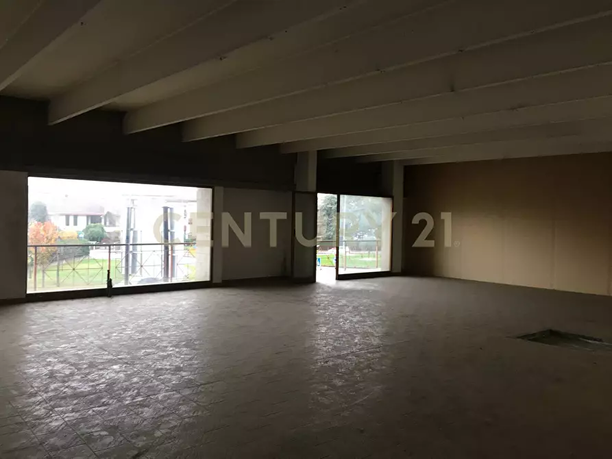 Immagine 11 di Ufficio in affitto  in Via Vespucci Amerigo a San Martino Buon Albergo