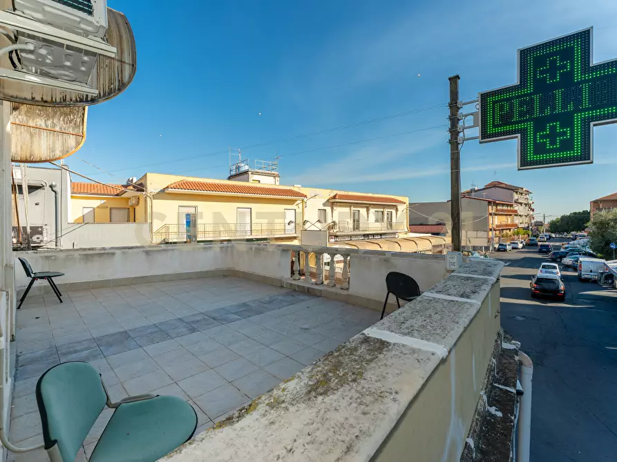 Immagine 48 di Ufficio in vendita  in Stradale Cravone 3 a Catania