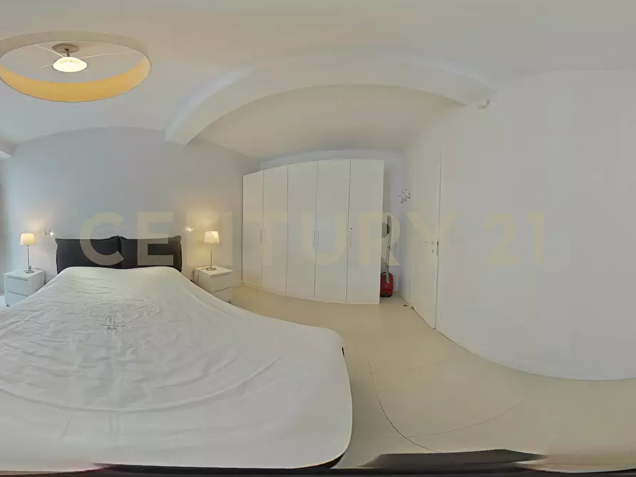 Immagine 20 di Trilocale in vendita  in Via Ruggero Leoncavallo 5 a Catania