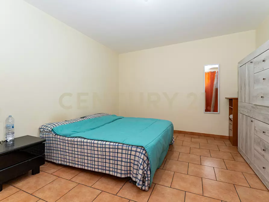 Immagine 41 di Porzione di casa in vendita  in Via Giudice 10 a Catania