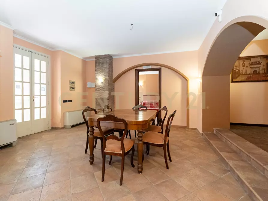 Immagine 49 di Villa in vendita  in Via Ingegnere 130 a Catania