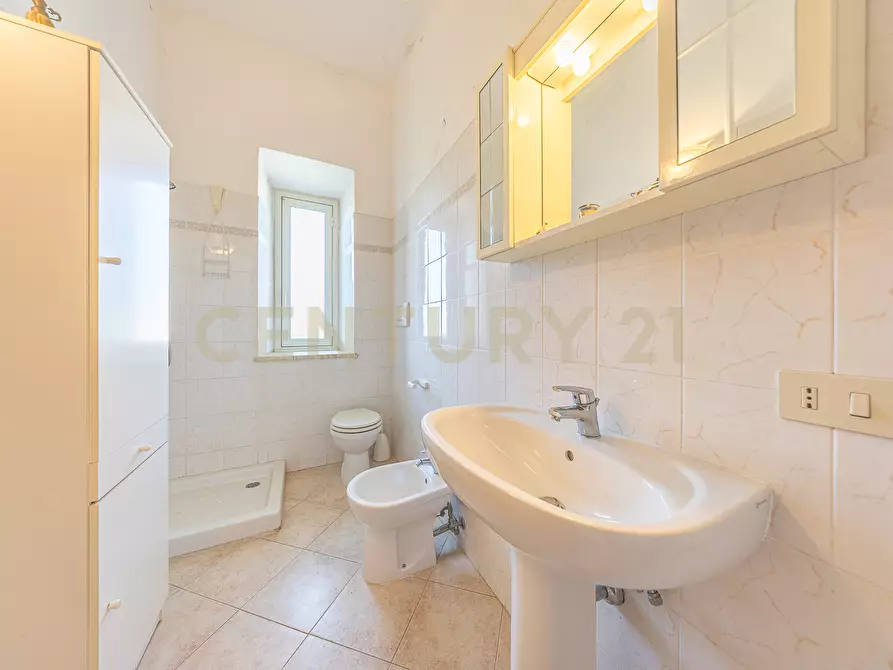 Immagine 20 di Bilocale in vendita  in Borgo di Sotto 33 a Roma