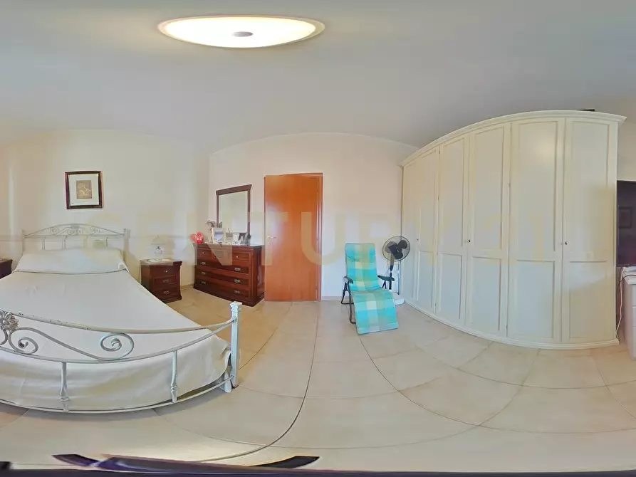 Immagine 38 di Trilocale in vendita  in Via Aquila 22 a Catania