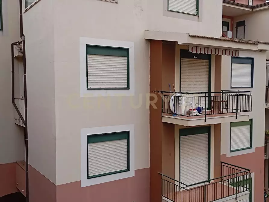 Immagine 9 di Bilocale in vendita  in Via Porticato a Giardini-Naxos