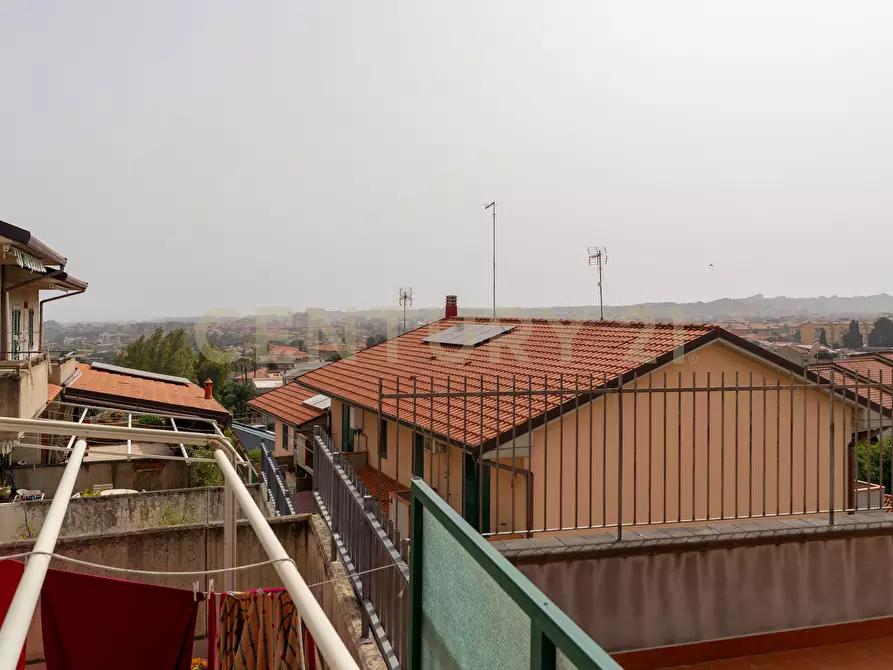 Immagine 32 di Villa in vendita  in Via Santa Rosa da Lima 17 a Catania