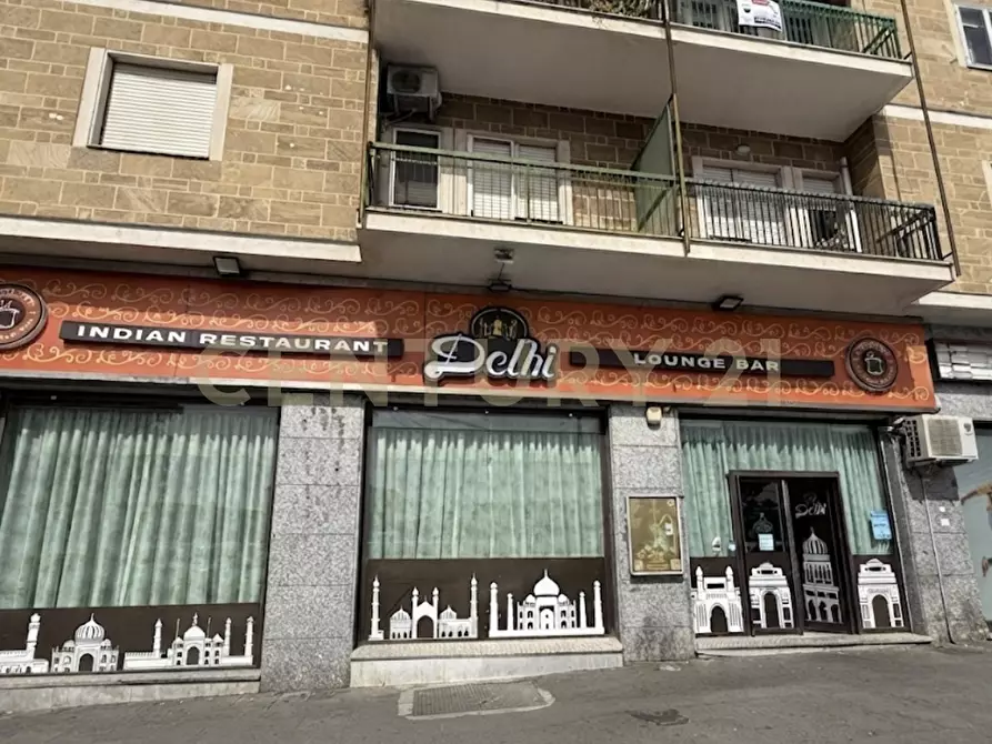 Immagine 44 di Bar / Ristorante in vendita  in Piazza Papa Giovanni XXIII 1 a Catania