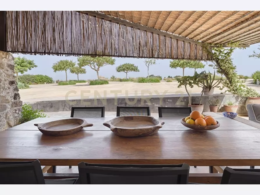 Immagine 11 di Villa in vendita  in Contrada Pagliarello snc a Portopalo Di Capo Passero