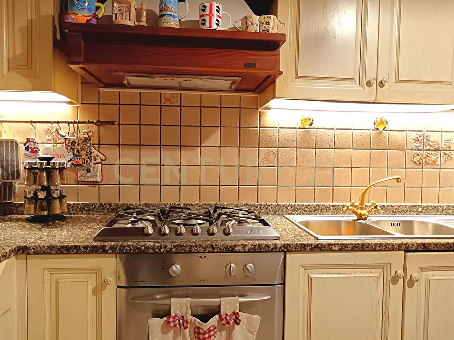 Immagine 13 di Terratetto in vendita  in Via Moglio 56 a Montalcino