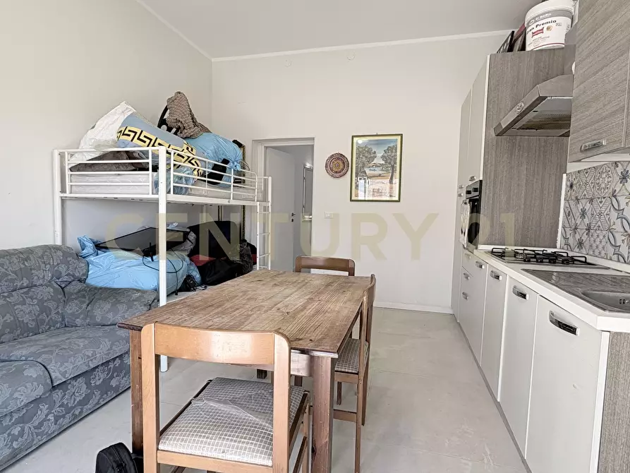 Immagine 10 di Bilocale in vendita  in Via Monfalcone 4 a Siracusa