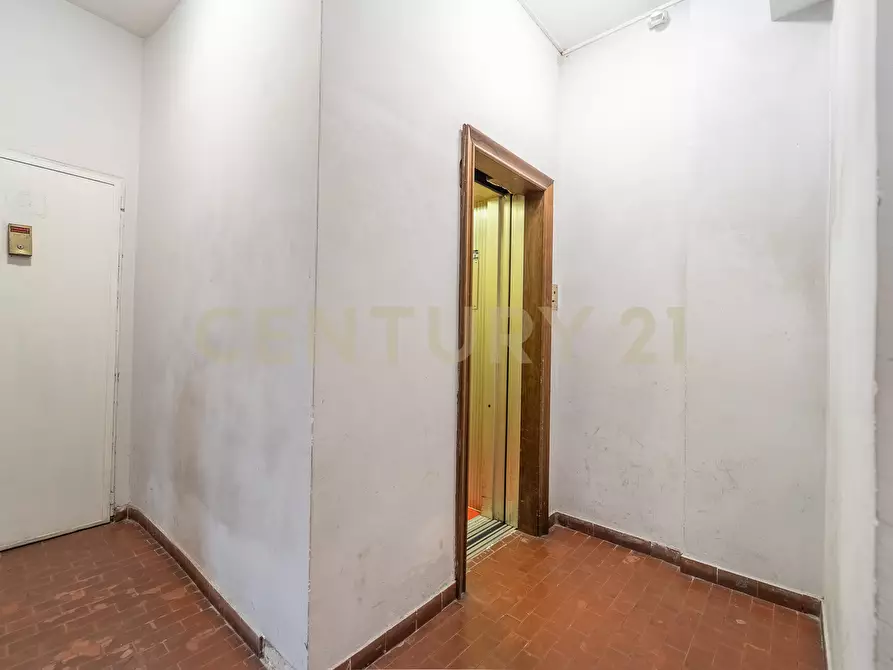 Immagine 85 di Attico in vendita  in Viale Cortina d'Ampezzo 199 a Roma