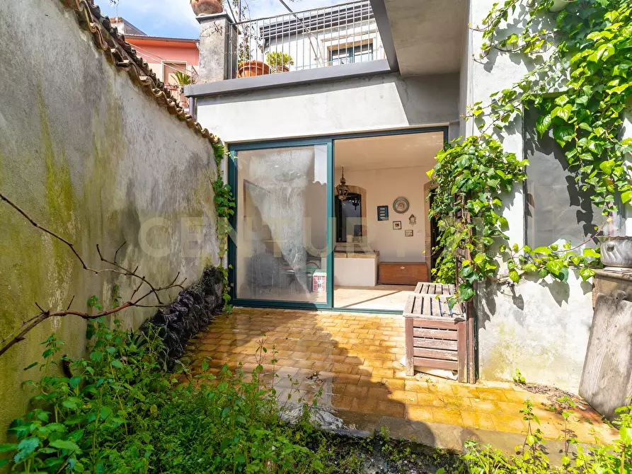 Immagine 22 di Casa indipendente in vendita  in Via Guglielmo Oberdan 15 a Linguaglossa